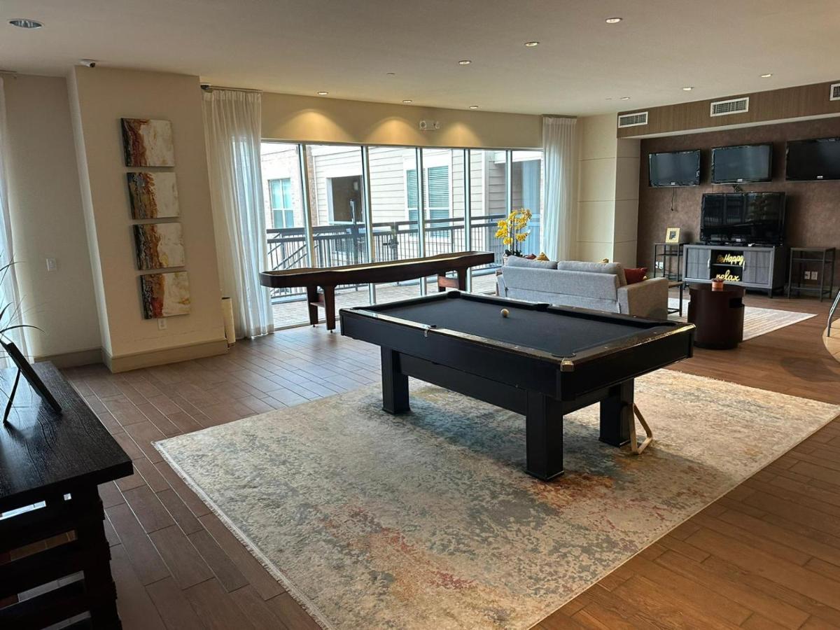 Domain At Kirby * Houston